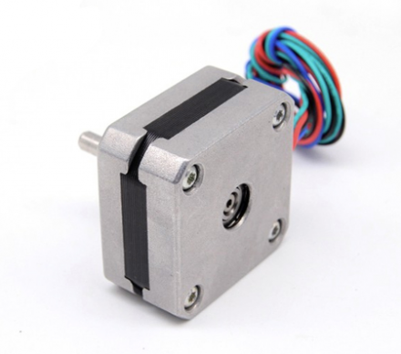 Шаговый двигатель NEMA 17 для экструдера